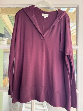 Cozy Lou & Grey Scubasoft Hooded Pullover Sweater - in Plum color